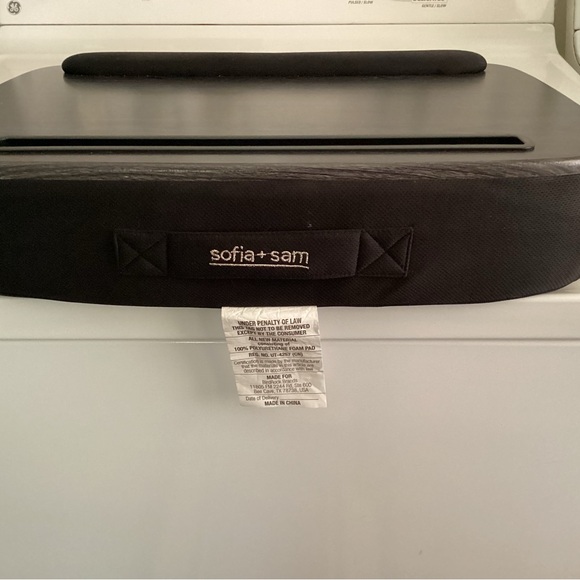 Laptop Computer, Table MULTI Task Desk - Picture 3 of 10